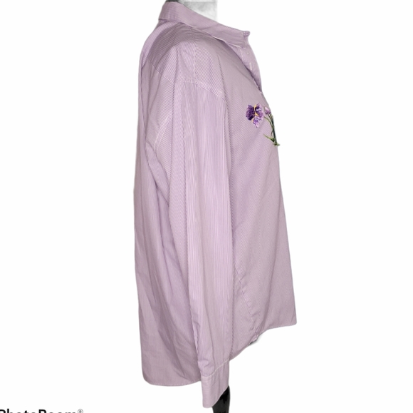 Striped button down shirt with purple irises - Picture 2 of 7